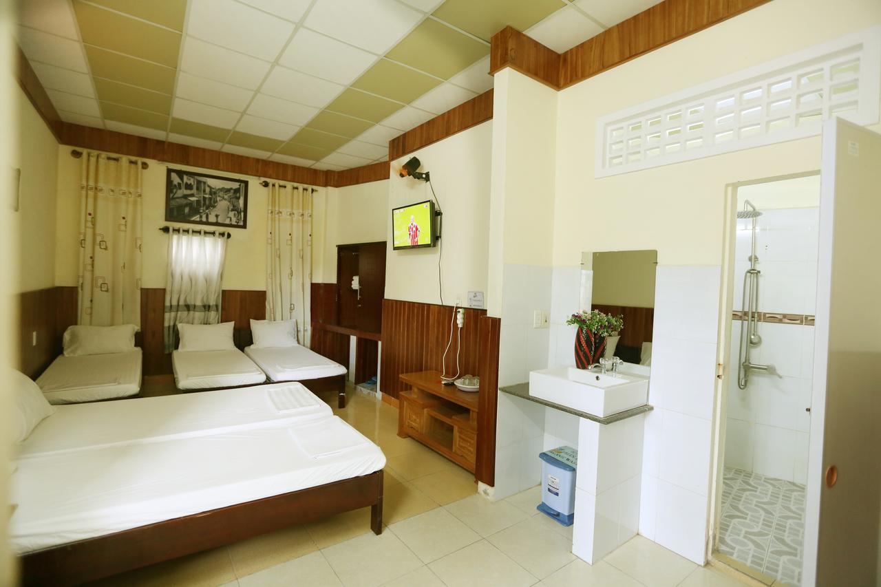 Homestay Hong Cong Hoi An Luaran gambar